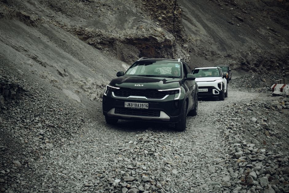 Concession européenne présentant des SUV électriques chinois en 2026