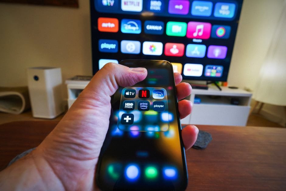 Apple TV 4K utilisée comme centre de maison connectée